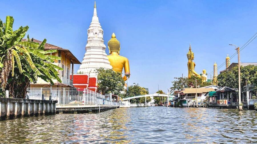 1 Hr Private Bangkok Canal Boat Tour: Traditional Flat Boat - Where you meet: Wat Mai Yai Nui and the BTS shortcut