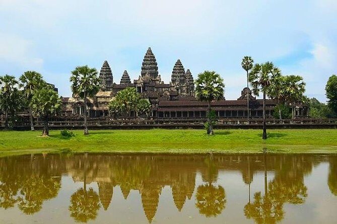 2-Day Angkor Wat Tour from Bangkok - Bangkok to Angkor Wat in Two Days: The Reality Check