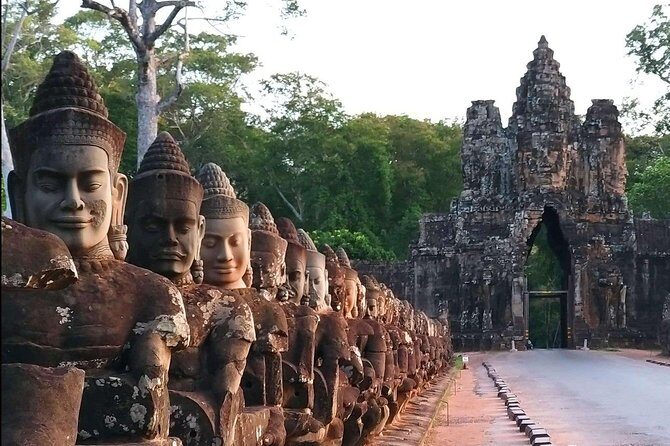 2-Day Angkor Wat Tour from Bangkok - Hotel and Included Meals: Set Your Expectations Correctly