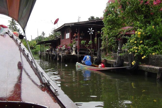 2-hour SUNSET Canal Tour + FOODS Tasting with Tour Guide - Pak Khlong Flower Talat: where the city smells like freshness