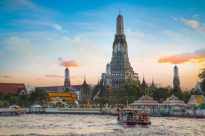 3-Hour Bangkok Walking Tour: Wat Pho and Wat Arun - Why Wat Pho and Wat Arun work so well in one 3-hour walk