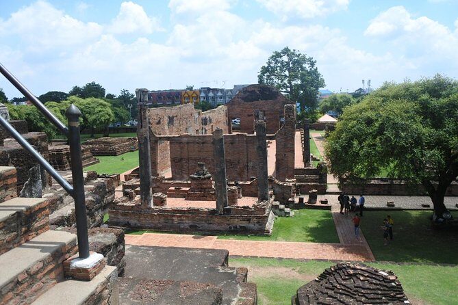 A Day in Ayutthaya: Private 5 UNESCO Temples Tour From Bangkok - Stop 2: Wat Phra Si Sanphet in the Grand Palace zone