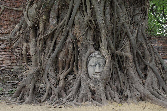 A Day in Ayutthaya: Private 5 UNESCO Temples Tour From Bangkok - Pickup and the ride out of Bangkok: time well used