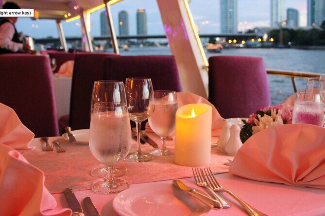 Amazing Chaophraya Dinner Cruise Experience - Value check: is this worth $45.62?