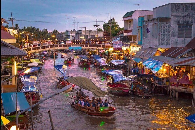 Amphawa Floating Market Tour with Maeklong Railway Market (SHA Plus) - Who this tour suits best (and who should think twice)