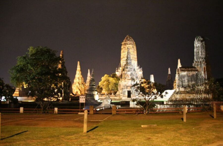 Ayutthaya: 3-Hour Sunset Ride Bike Excursion - Why Ayutthaya by night feels like the capital is back