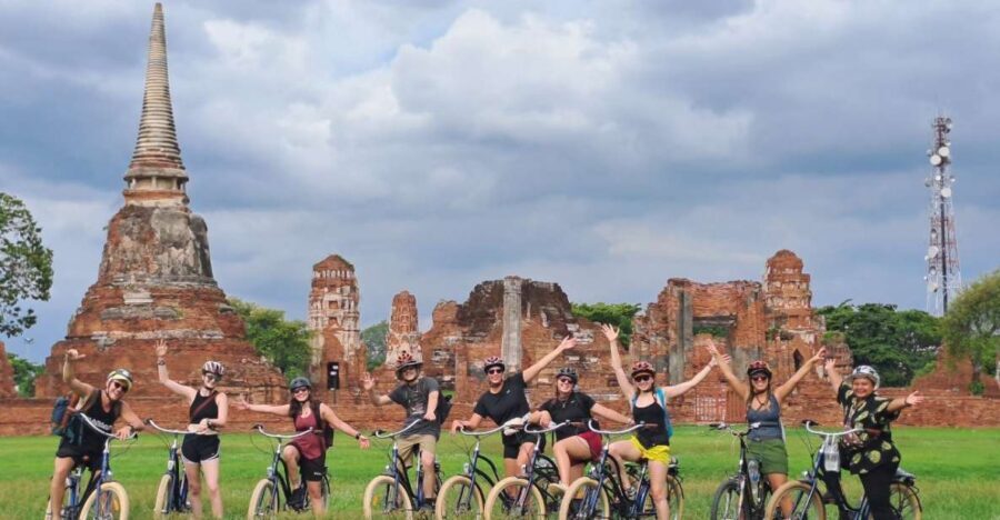 Ayutthaya City and Historical Park Bike Tour - Pasak River ferry crossing and the ride back