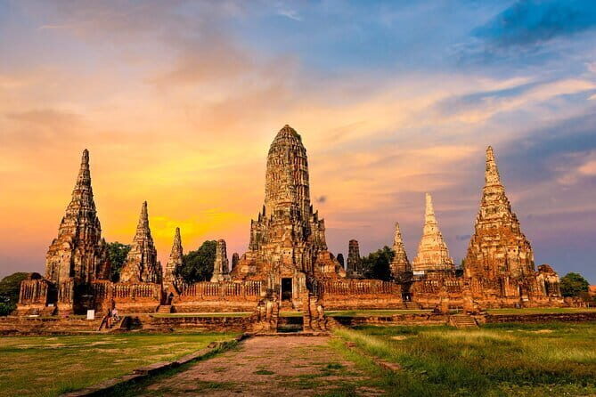 Ayutthaya, Damnoen Floating & Maeklong Railway Market Day Tour - Should You Book This Ayutthaya-Day Tour or Pass?