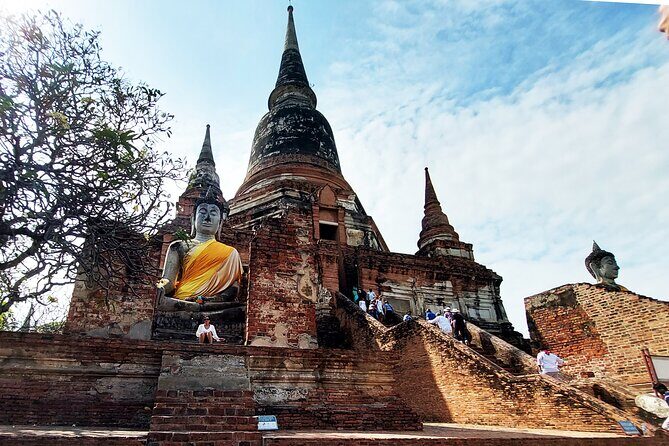Ayutthaya Evening Tour with Dinner - Wat Chaiwatthanaram: riverside views and a 1630 story
