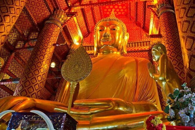 Ayutthaya Heritage Private Charter Exclusive Temple Tour - Wat Yai Chaya Mongkol: victory symbolism in chedi form