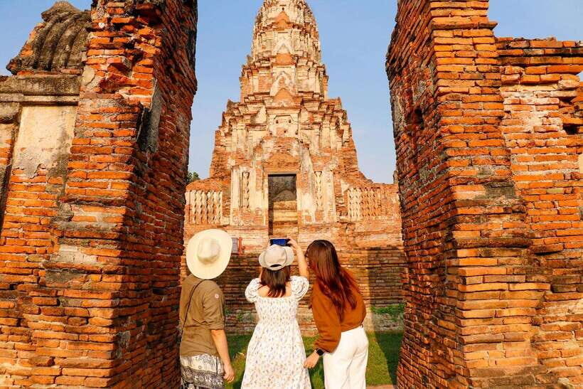 Ayutthaya One Day: Famous Temples & Bang Pa-In Palace Tour - Key highlights worth planning for