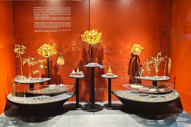 Ayutthaya UNESCO World Heritage Day Tour: Royal Treasures of Siam - Wat Phanan Choeng Worawihan: finishing with Luang Pho To