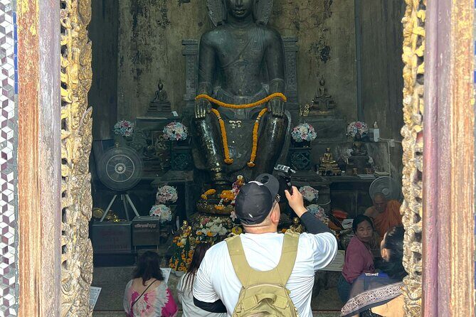 Ayutthaya’s Hidden Gems: Small Group Tour with Car & Local Guide - Wat Ratchaburana: The Royal Restoration Story in Stone