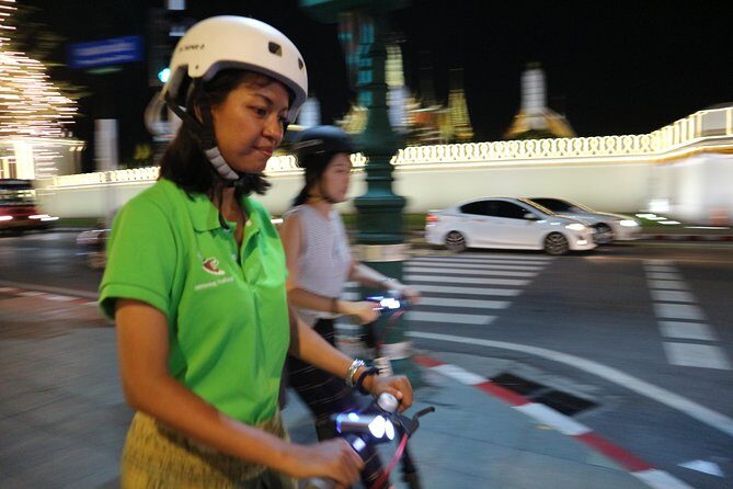 Bangkok at Night by Electric Scooter - Street food dinner: what’s included and how it fits the night