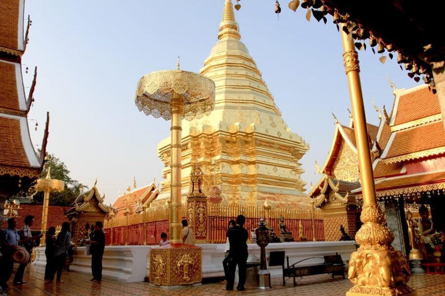 Bangkok: Audio guides for Bangkok, Ayutthaya & Chiang Mai - Chiang Rai: White Temple, Black House, Golden Triangle—and the bigger picture
