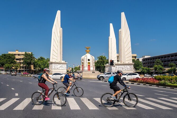Bangkok: Backstreets and Temple Historic Bike Tour - How backstreets, canals, and small groups change Bangkok