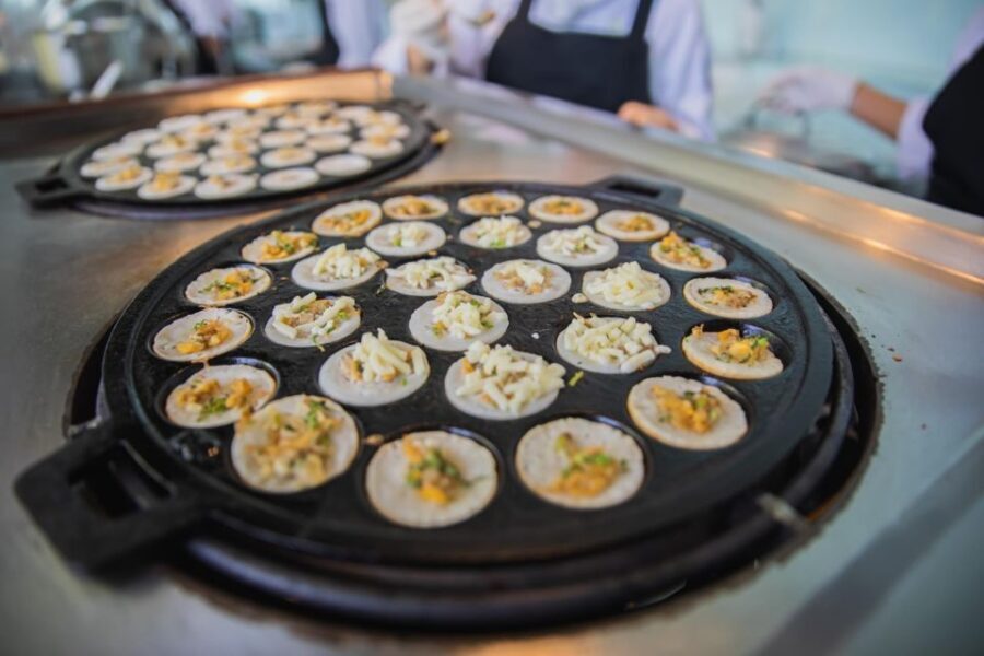 Bangkok: Baiyoke Observation Deck Ticket with Buffet Meal - Food Reality Check: What’s Great, What to Watch, What to Order Lightly