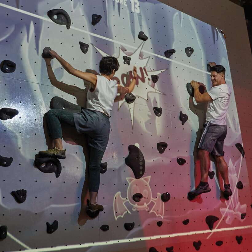 Bangkok: BEAT Active Indoor Sport Experience Ticket - BEAT Active Bangkok in one sentence