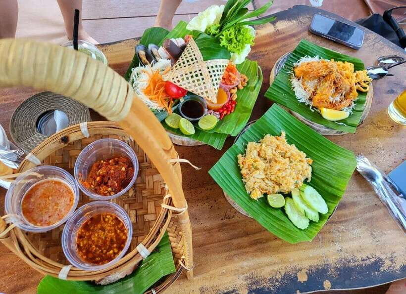 Bangkok: Bubble in the Forest Cafe Photography Journey - Food and Drinks: What to Expect When Meals Aren’t Included