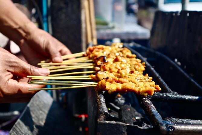 Bangkok by Night Food Tour with 10+ Tastings in Chinatown - What you’ll taste: papaya salad, basil chicken, dumplings, satay, noodles, and the Secret Dish