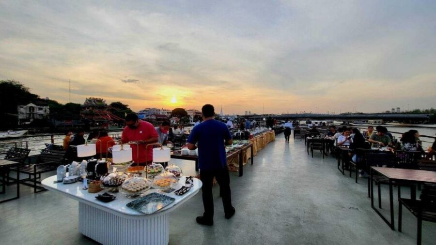 Bangkok: Calypso Cabaret & Dinner Cruise with Hotel Transfer - Hotel Transfer and Meeting Points: The Smooth Version of a Packed Evening