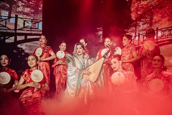 Bangkok Calypso Ladyboy Cabaret Live – Asiatique - Calypso Cabaret at Asiatique: what the ticket really buys you