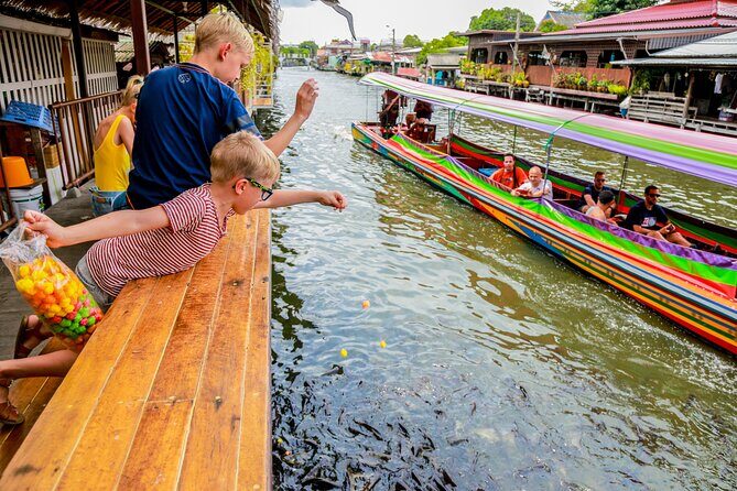 Bangkok Canal Tour by Boat and Bike - Cycling Rattanakosin Island: Wat Kalyanamit’s cousin stops and the big-name temple loop