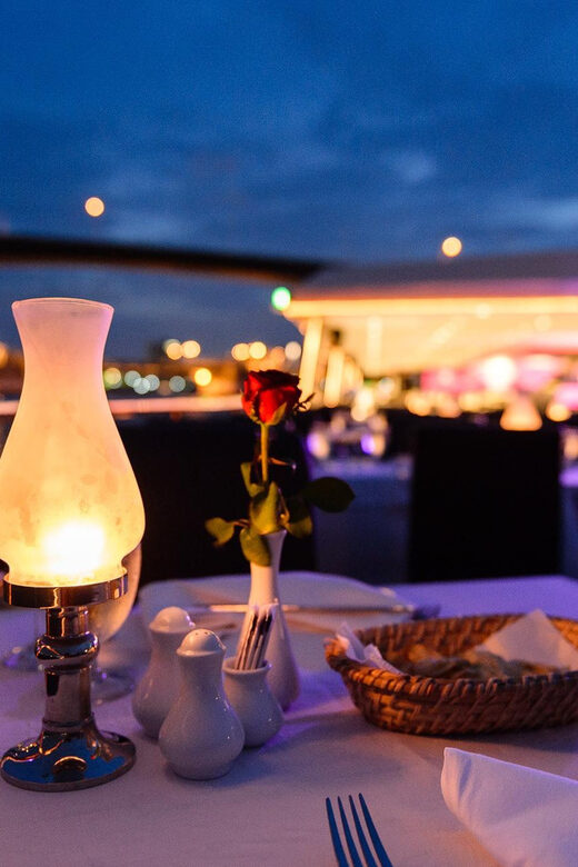 Bangkok: Chao Phraya Princess Dinner Cruise - Views, seating, and how to get the deck experience you want