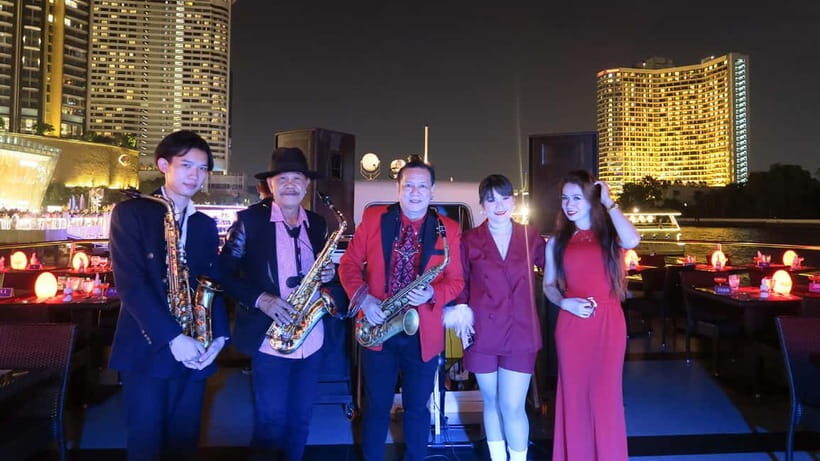 Bangkok: Chao Phraya Princess Dinner Cruise & Hotel Transfer - What you’ll see from the river (and what helps you see it better)
