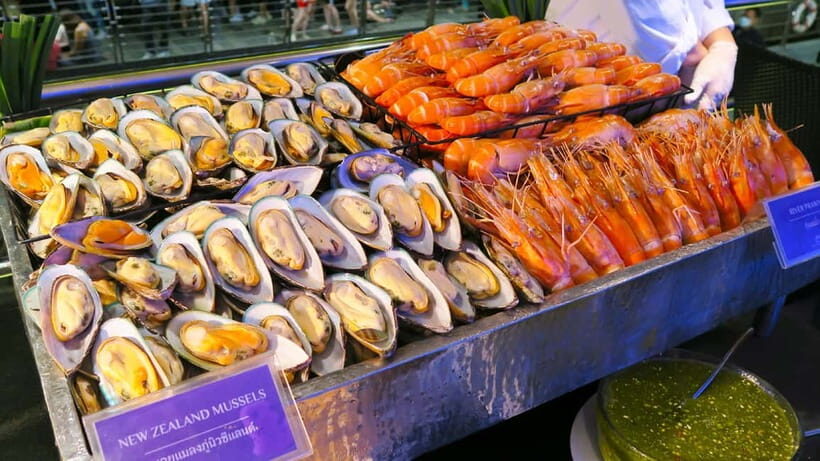 Bangkok: Chao Phraya Princess Dinner Cruise & Hotel Transfer - Price and value: what $38 actually buys you