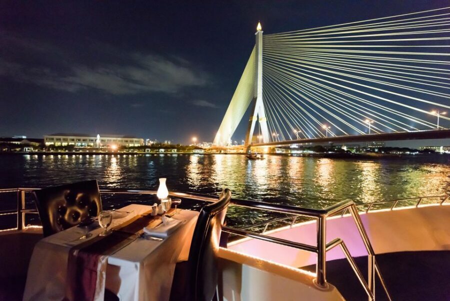Bangkok: Chao Phraya Princess Dinner Cruise Ticket - Dinner and buffet reality: what you’ll actually eat