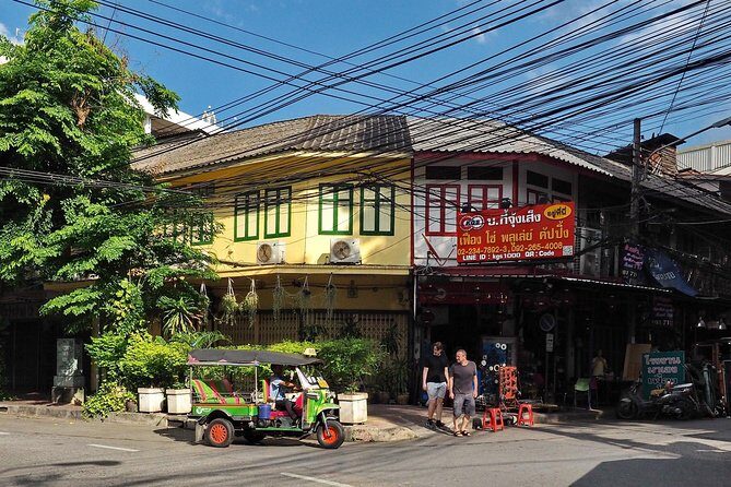 Bangkok China Town ,a Bangkok historic neighbourhood - Kuan Yim Shrine and the 900-year-old Guan Yin statue