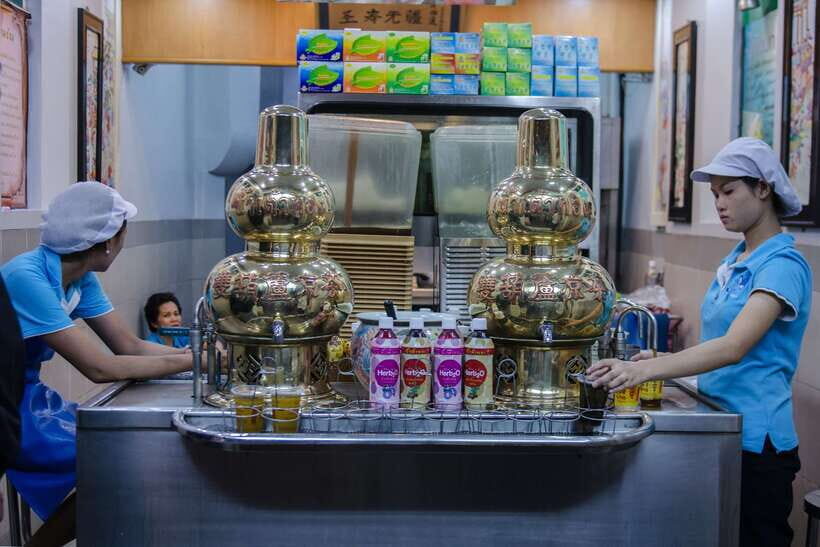Bangkok: Chinatown Night Food Tour - The seven tasting stops: how the food lineup is built