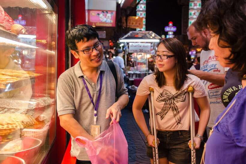 Bangkok: Chinatown Night Food Tour - Food you can expect to sample (and what to watch for)