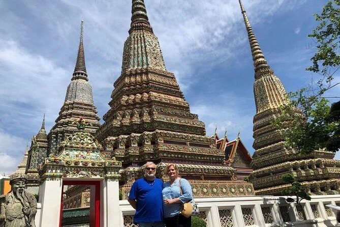 Bangkok City Sightseeing Tour with Grand Palace Private - Lunch, bottled water, and practical comfort