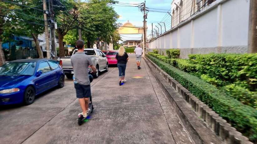 Bangkok Classic Discovery - Getting set up at 130 Soi Samsen 2 (and why the gear list helps)