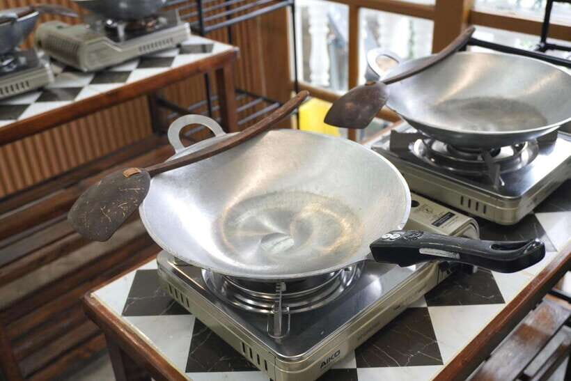Bangkok Cooking Class : Traditional Thai dishes&Market Trip - Vegetarian, Vegan, Halal, and Kosher Options Without Guesswork