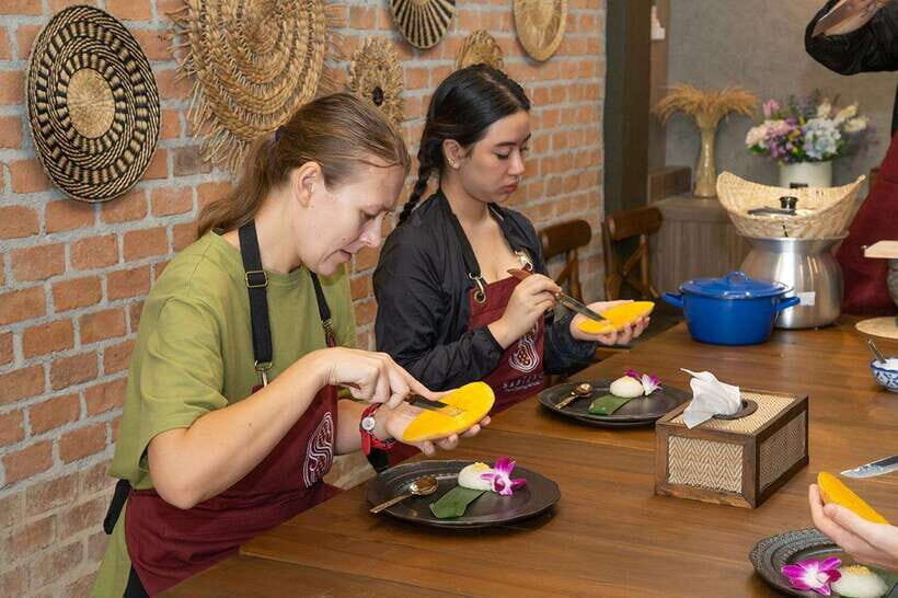 Bangkok: Cooking Class with Market Visit & Tuk Tuk Ride - Why a market + tuk-tuk Thai cooking class makes sense in Bangkok