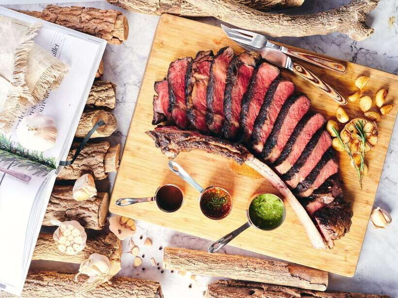 Bangkok: Copper Beyond Buffet at The Sense Pinklao - The buffet spread: seafood, grilled meats, international favorites