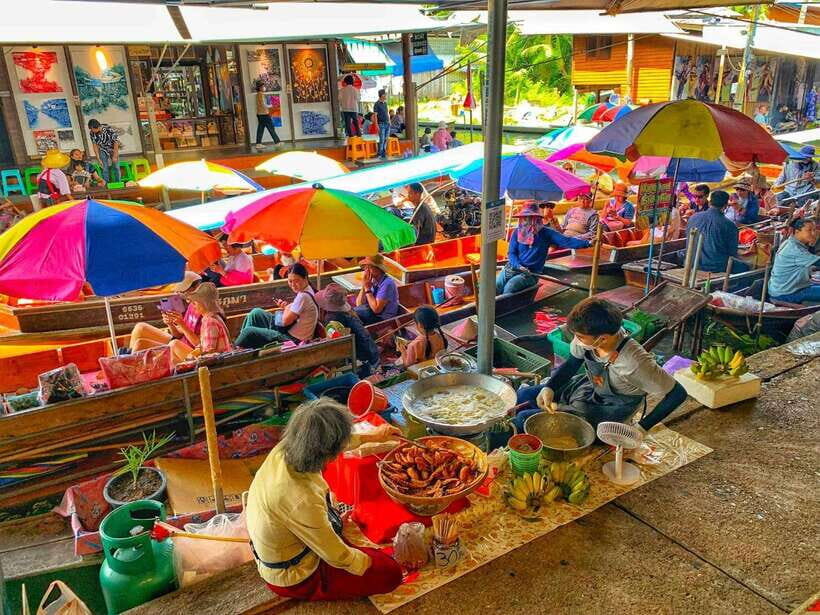 Bangkok: Damnoen Saduak and Mae Klong Train Markets - Food, Shopping, and How Not to Overdo It