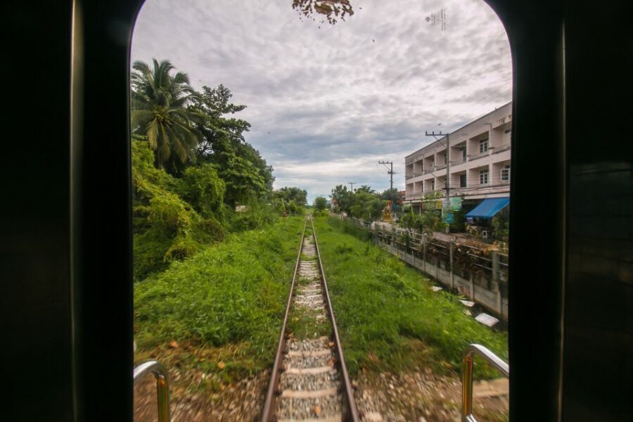 Bangkok: Damnoen Saduak Market and Maeklong Railway Market - Timing reality check: a 7-hour day does mean some rushing