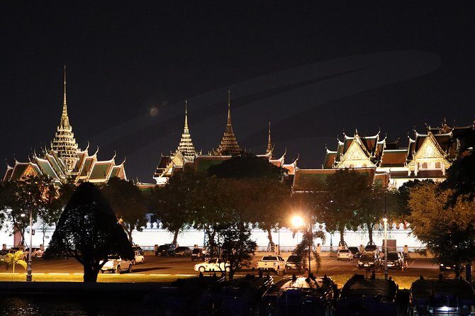 Bangkok Dinner Cruise on the Chao Phraya River - Price and value: how $42.74 stacks up