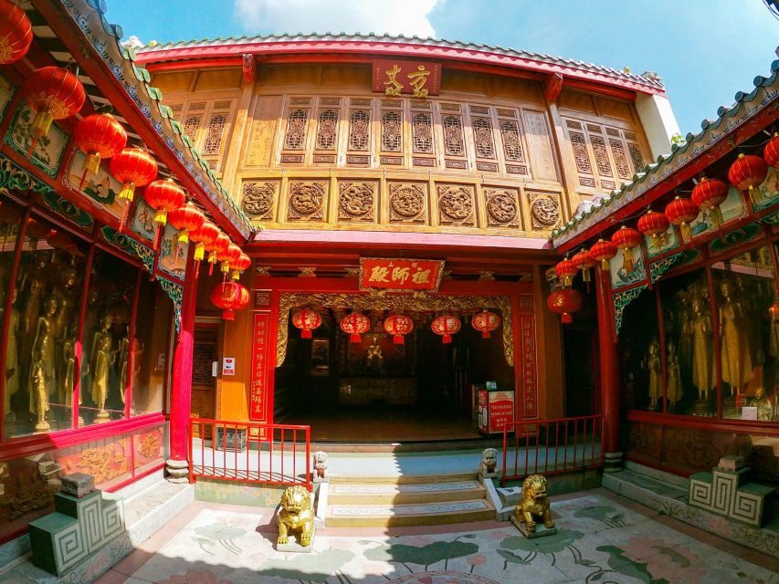 Bangkok: Discover a Taste of Chinatown – 2 Hr Walking Tour - Wat Mangkon MRT Exit 3: the start you’ll want to get right