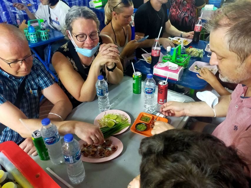 Bangkok: Discover a Taste of Chinatown – 2 Hr Walking Tour - HKN Hong Kong Noodle and HAGOW Yaowarat: where dim sum cravings go