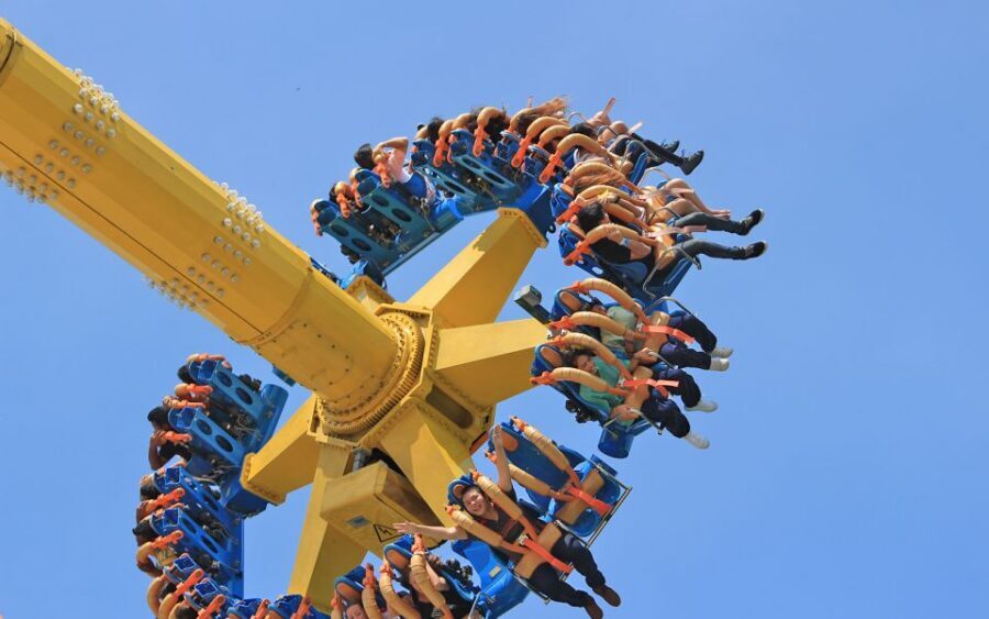 Bangkok: Dream World Entrance Ticket - Dream World in Pathum Thani: four zones and one fast day
