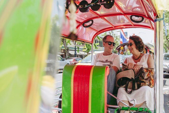 Bangkok Electric Tuk Tuk: Thonburi, Wang Lang & Food Tour - Electric tuk-tuk through Thonburi’s backstreet Bangkok