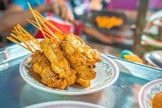 Bangkok Evening Food Tour by Tuktuk - Getting moving at 5:00 pm: tuktuks, a Trikke, and a tight 4 hours