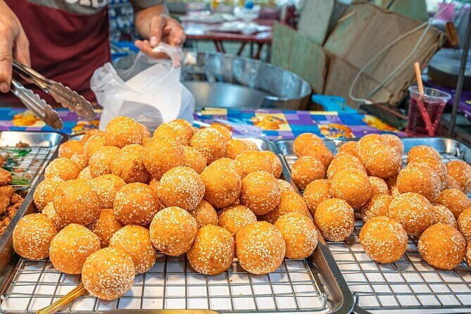Bangkok Evening Food Tour by Tuktuk - Phra Nakhon: Isan comfort with serious spicy-sour energy
