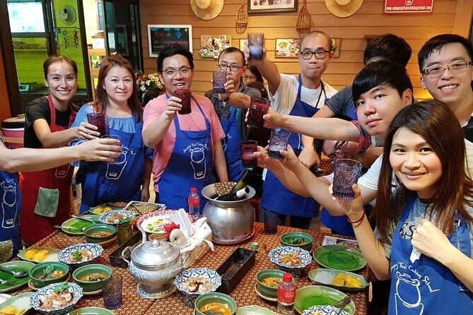 Bangkok Evening Food Tour by Tuktuk - What your $75 buys you (and why it can feel like good value)