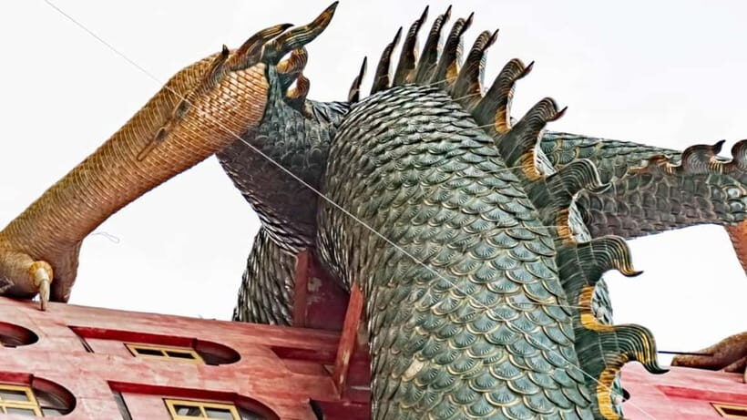Bangkok: Famous Markets and Dragon Temple Guided Day Tour - Price and value: is $28 really fair?
